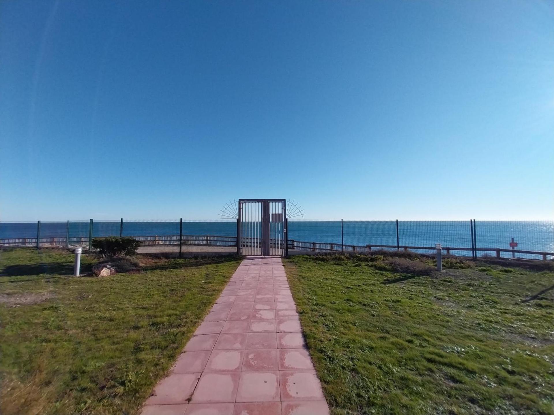 Studio Vue Mer Avec Pkg, Piscine, Tennis, Plage Direct Sète Kültér fotó